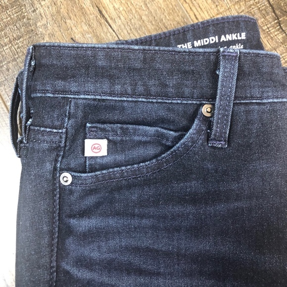 AG Adriano Goldschmied Mid-Rise Legging Ankle Jean - Picture 5 of 8